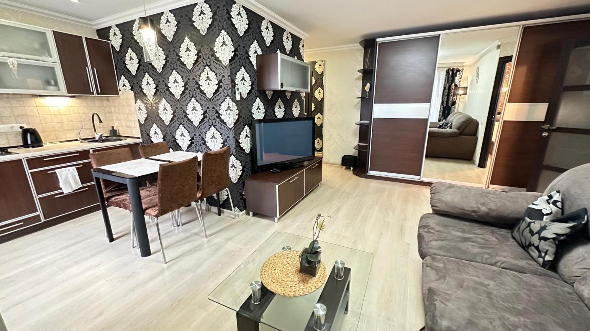 Apartment On Nauki Avenue 102 Dnipro Exteriör bild