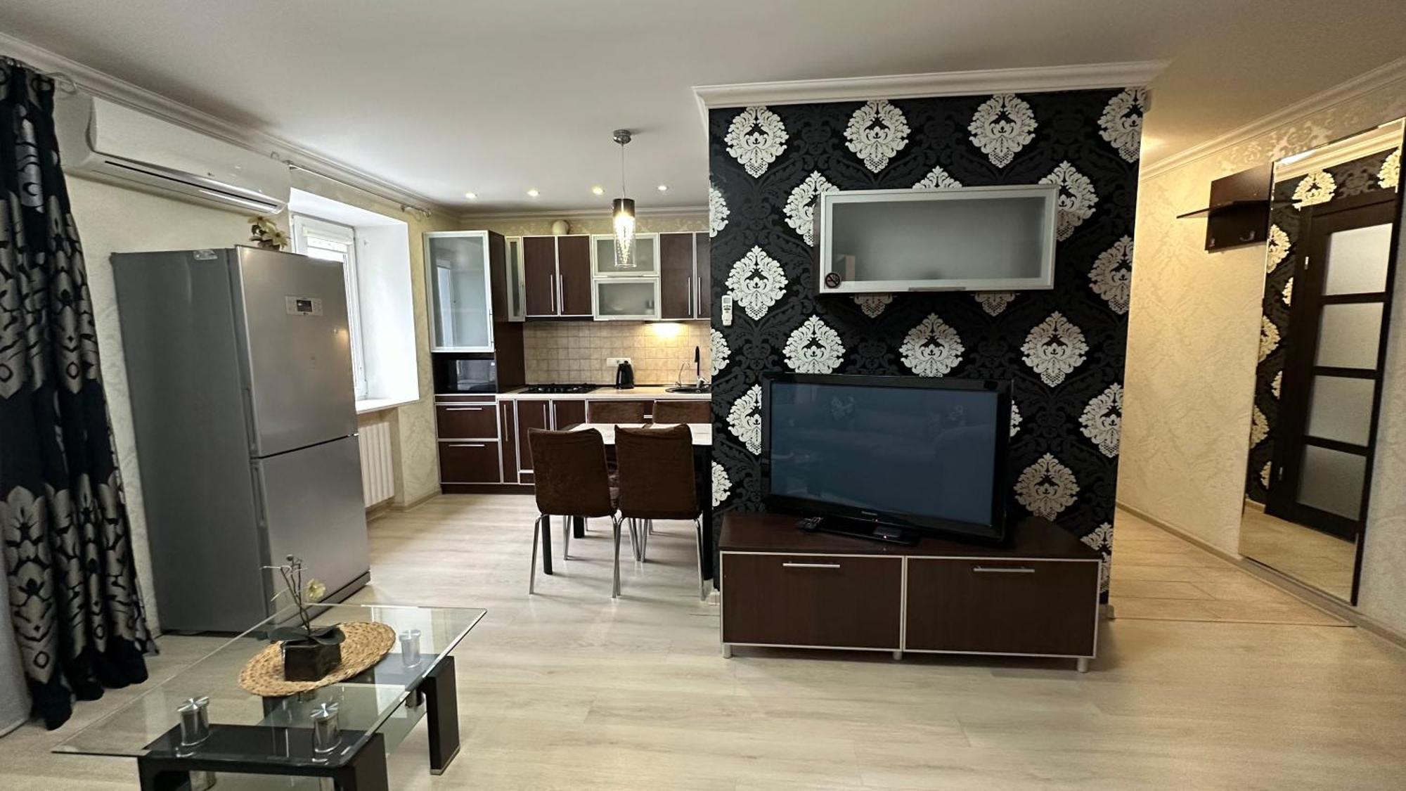 Apartment On Nauki Avenue 102 Dnipro Exteriör bild