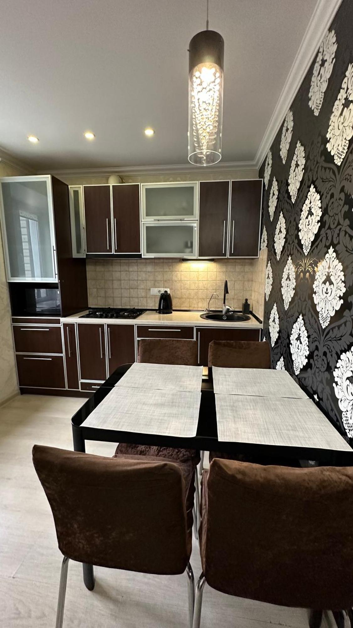 Apartment On Nauki Avenue 102 Dnipro Exteriör bild